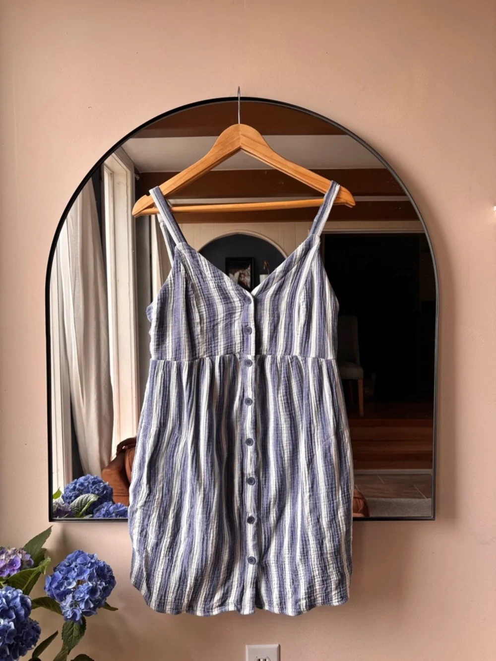 GENTLE FAWN | Lorelei cotton gauze mini dress | size medium - Picture 4 of 4